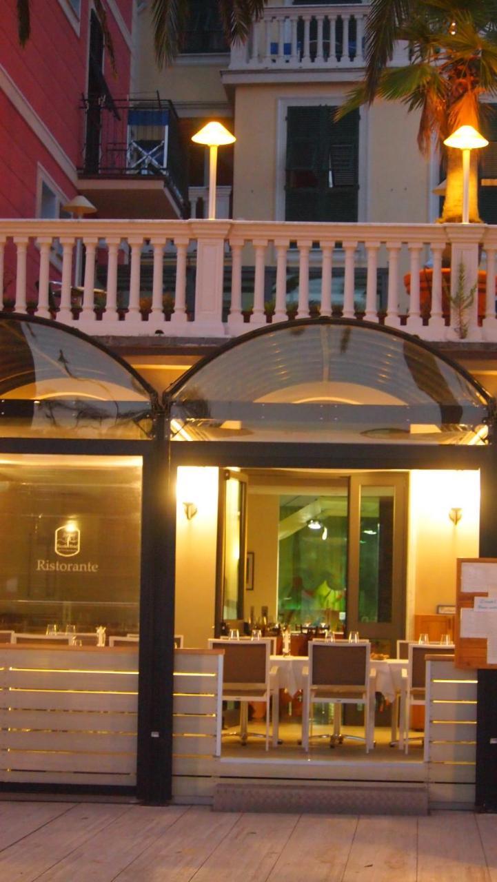 Piccolo Hotel โมเนเลีย ภายนอก รูปภาพ